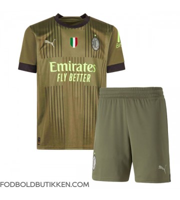 AC Milan Tredjetrøje Børn 2022-23 Kortærmet (+ Korte bukser)